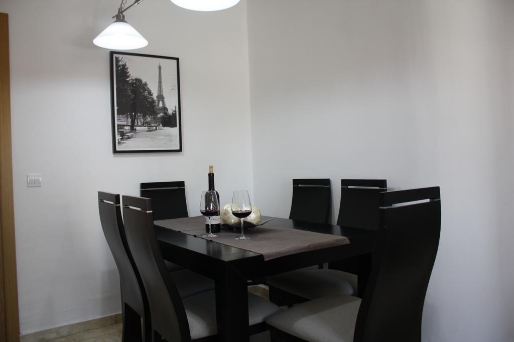 Apartamento Moderno Cerca Del Centro Málaga Exterior foto